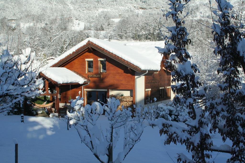 Chambre D'Hotes "Les Crets" Mercury-Gémilly Exteriér fotografie